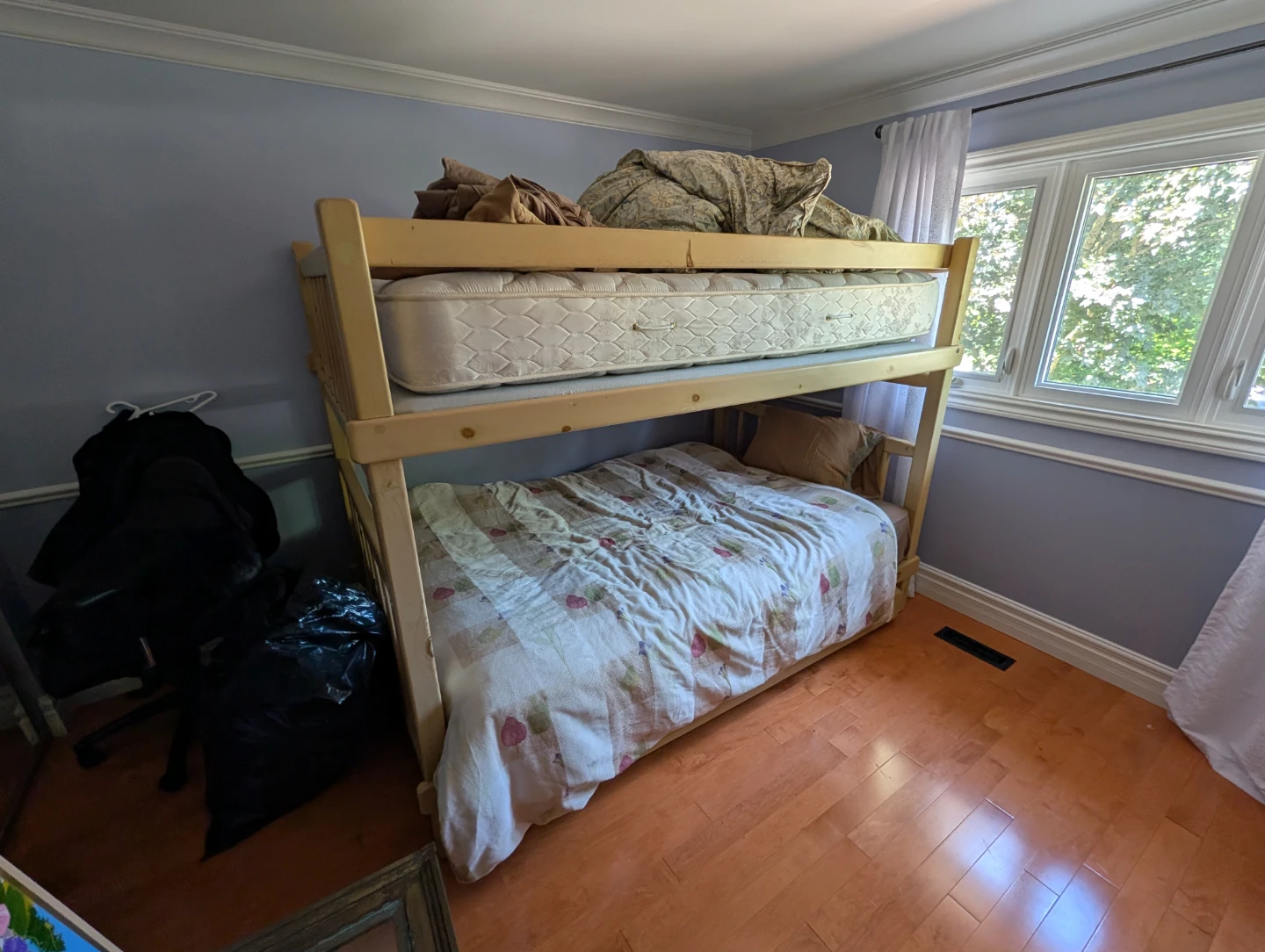 Pioneer Handcraft Solid Oak Bunk Bed Suite – Twin XL + Trundle - photo 2