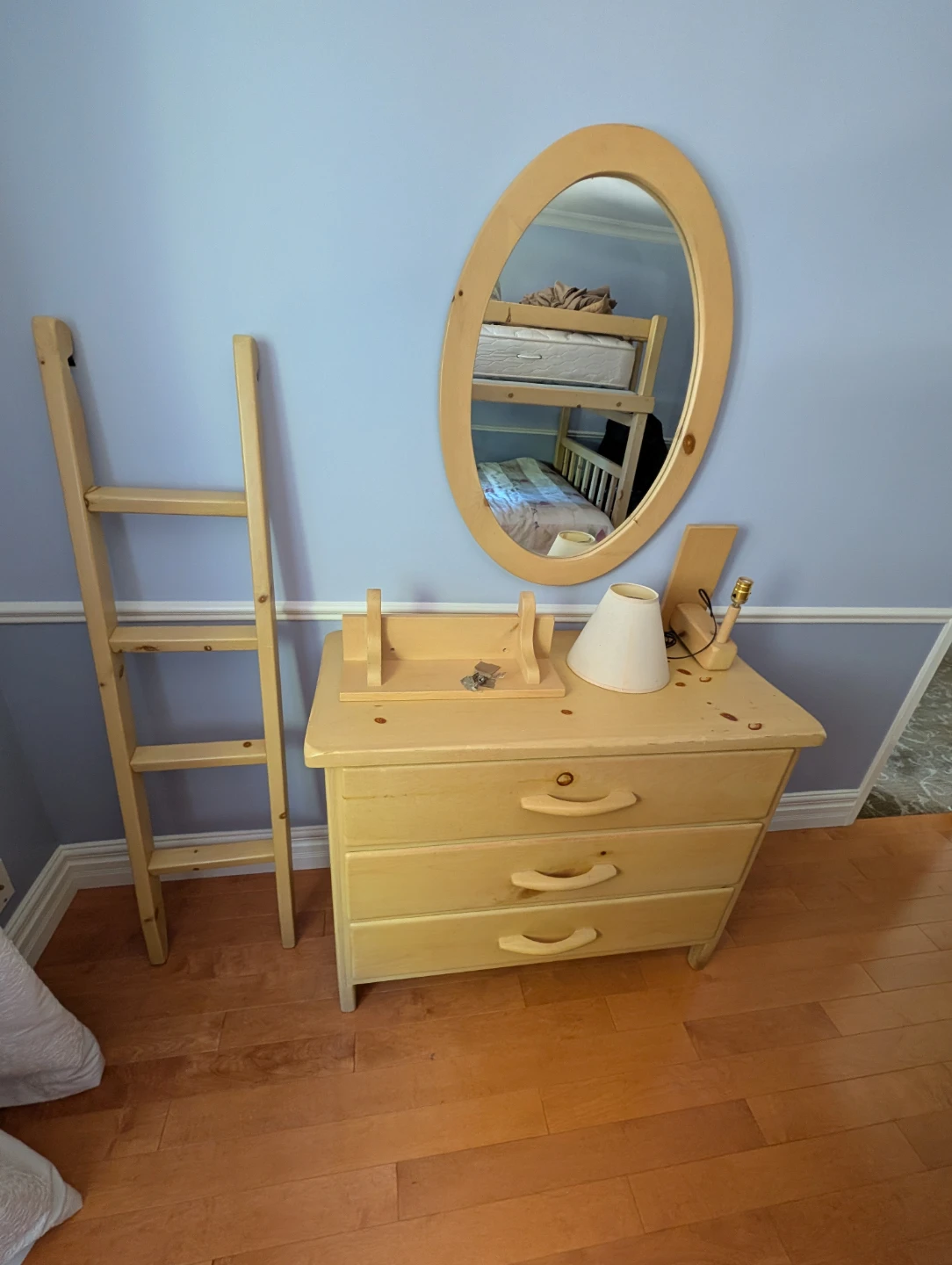 Pioneer Handcraft Solid Oak Bunk Bed Suite – Twin XL + Trundle - photo 3