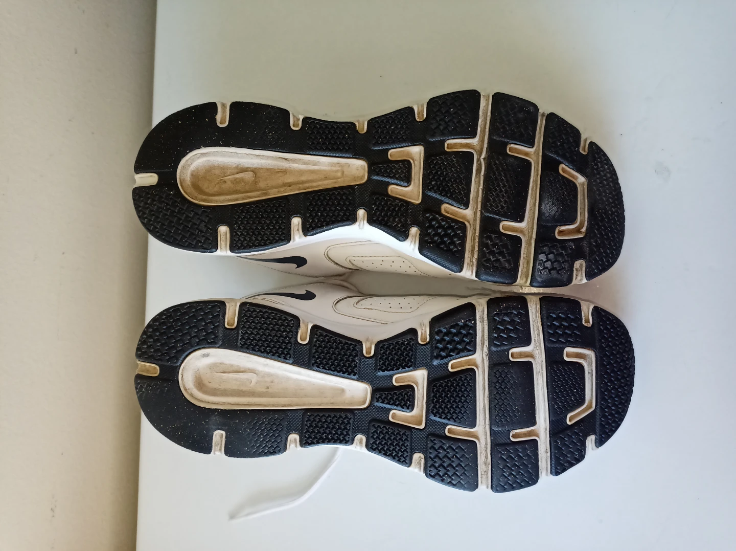 Nike T-Lite XI Men's Athletic Shoes⚽ - photo 4