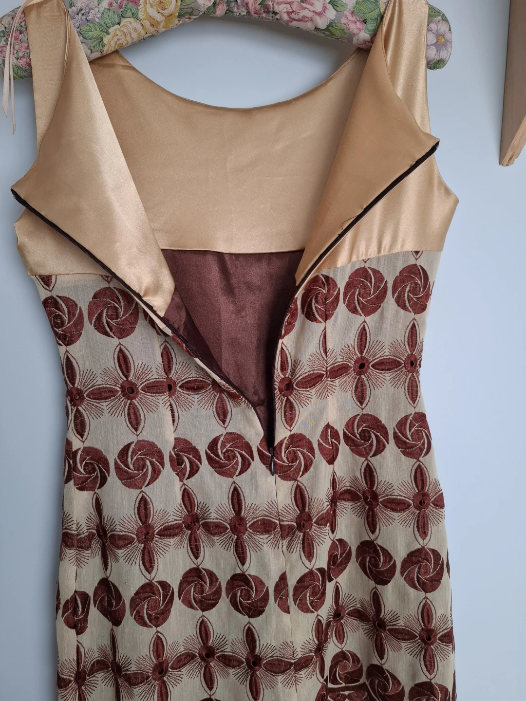 Embroidered Sheath Dress - photo 5