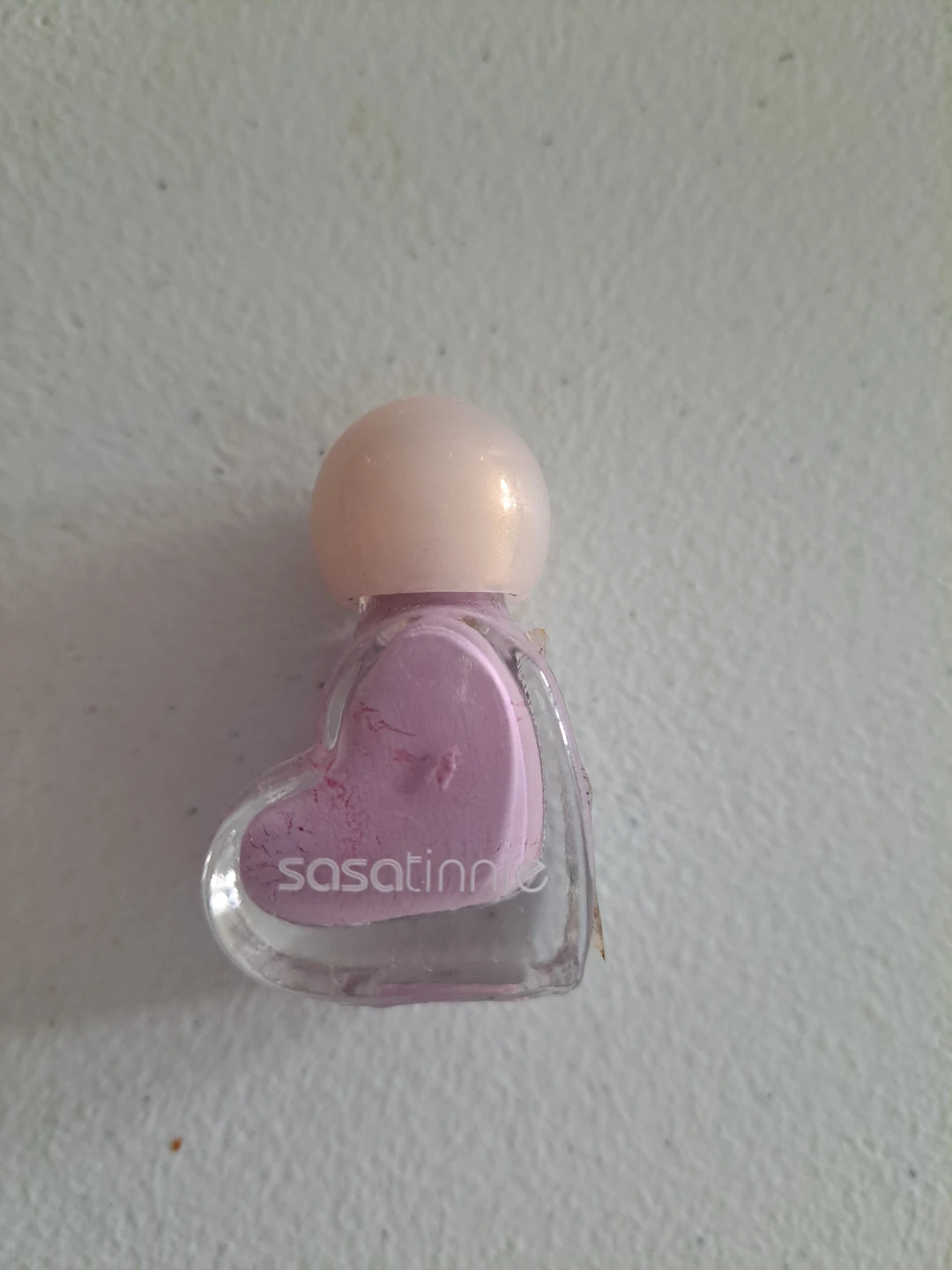 Sasatinnie Heart Shaped Nail Polish - Pink