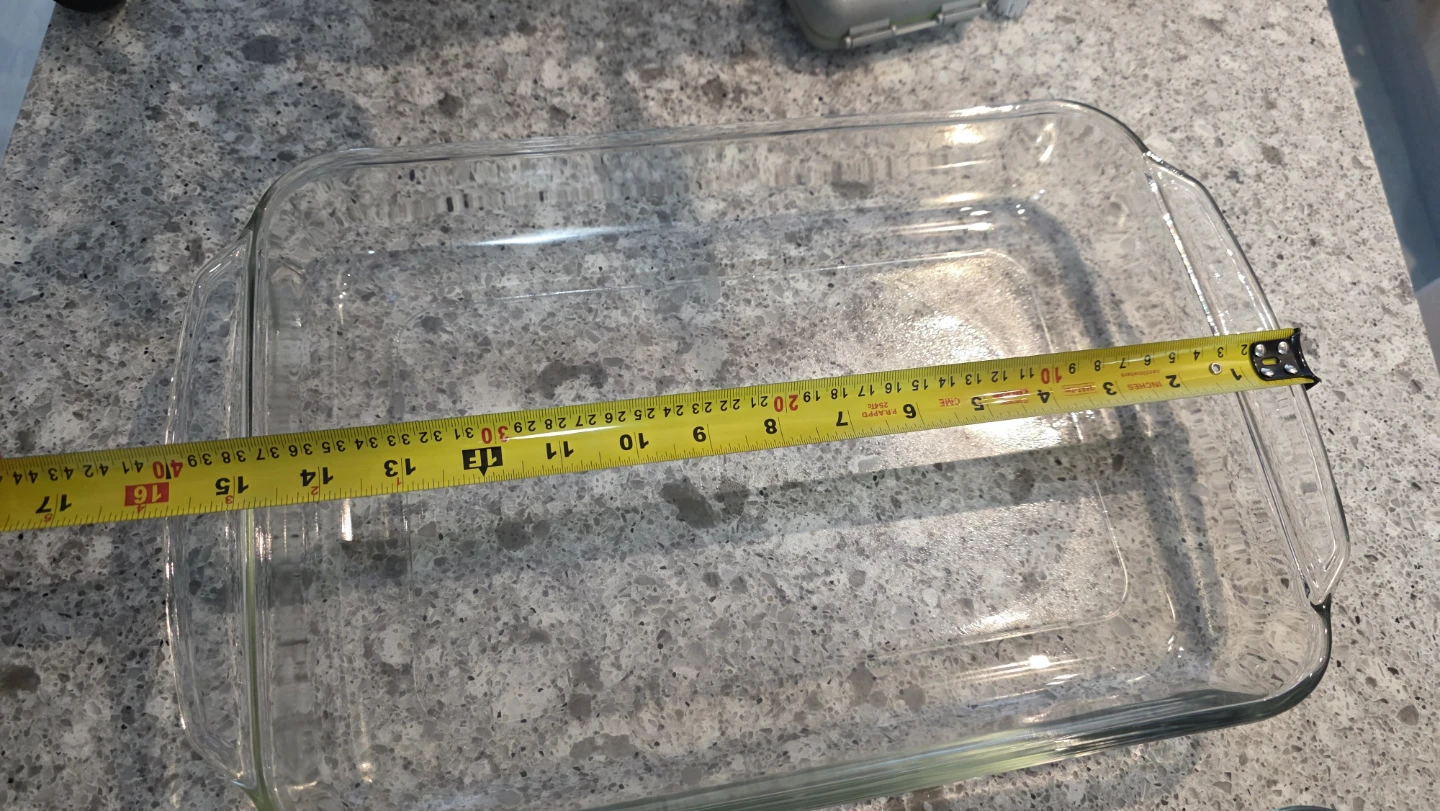 MOVING SALE- Pyrex Glass Bakeware Set – 4 Pieces - photo 4