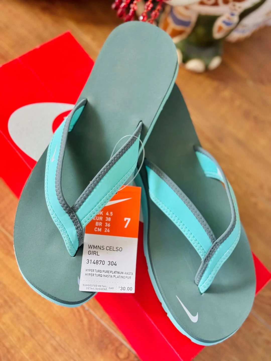 Nike WMNS Celso Girl Flip Flops Size 7 - photo 3