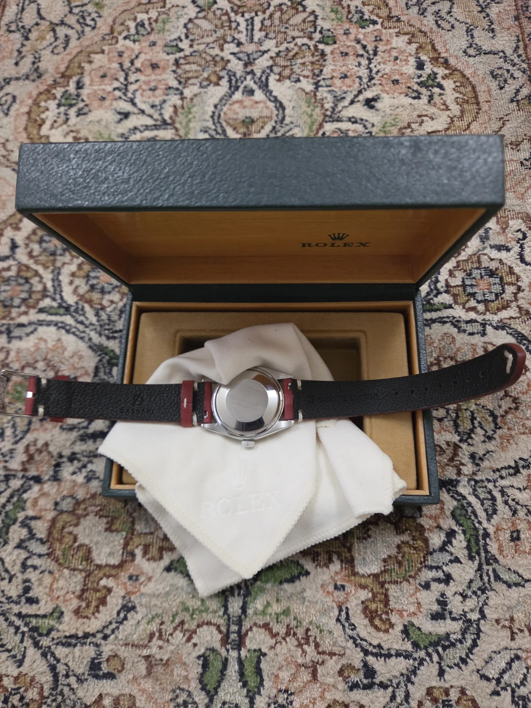 Rolex Oyster Perpetual Date Watch with Box - photo 5