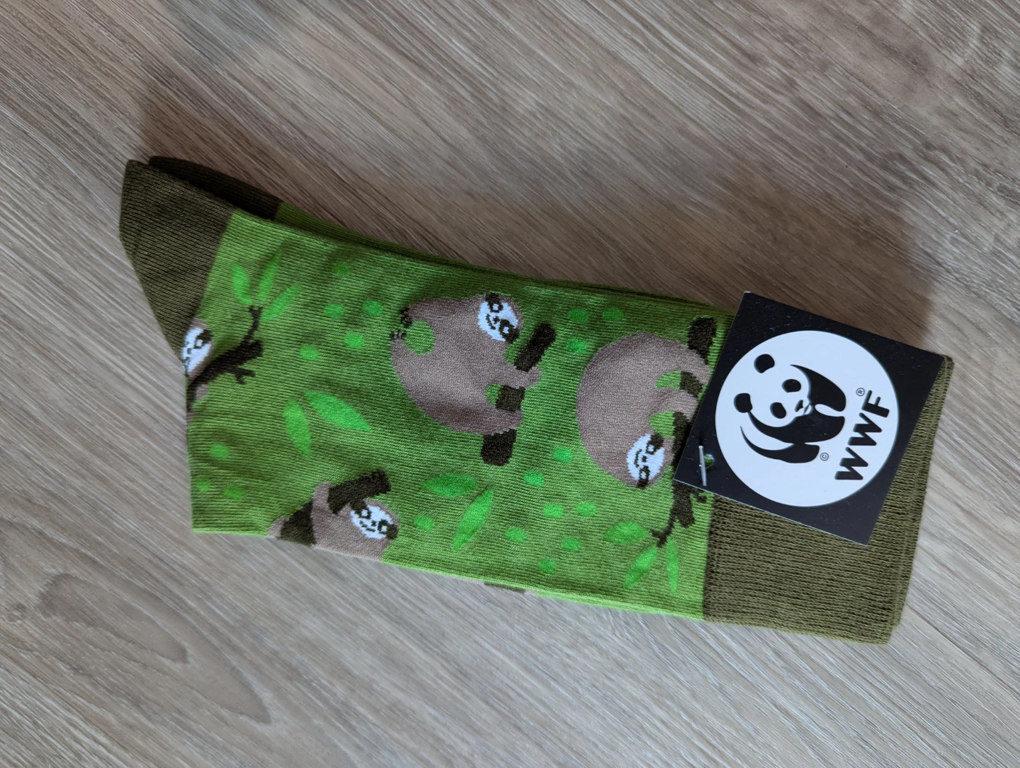⚽ WWF Sloth Socks