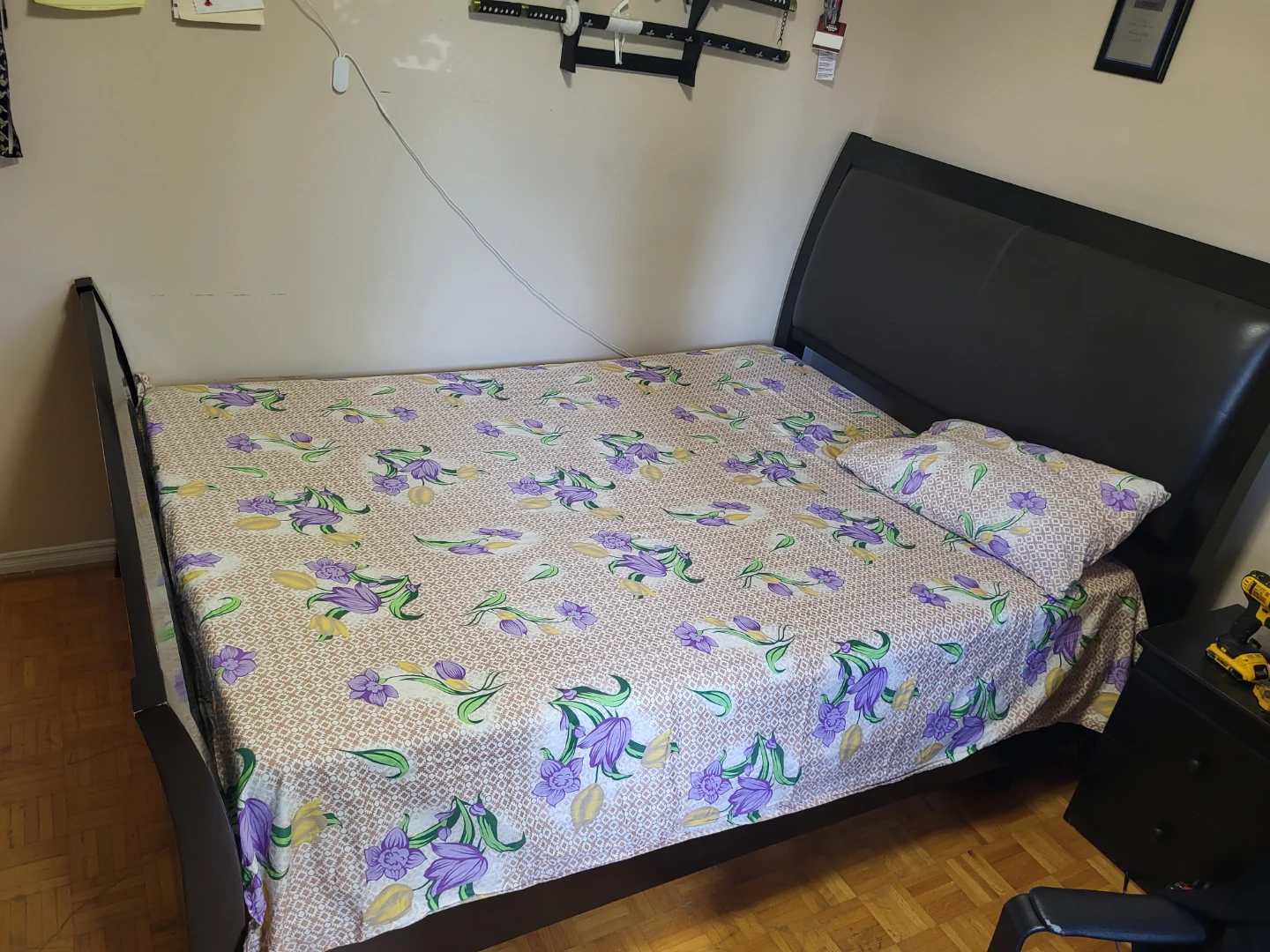 Queen Bed Frame with Padded Headboard ⚽️