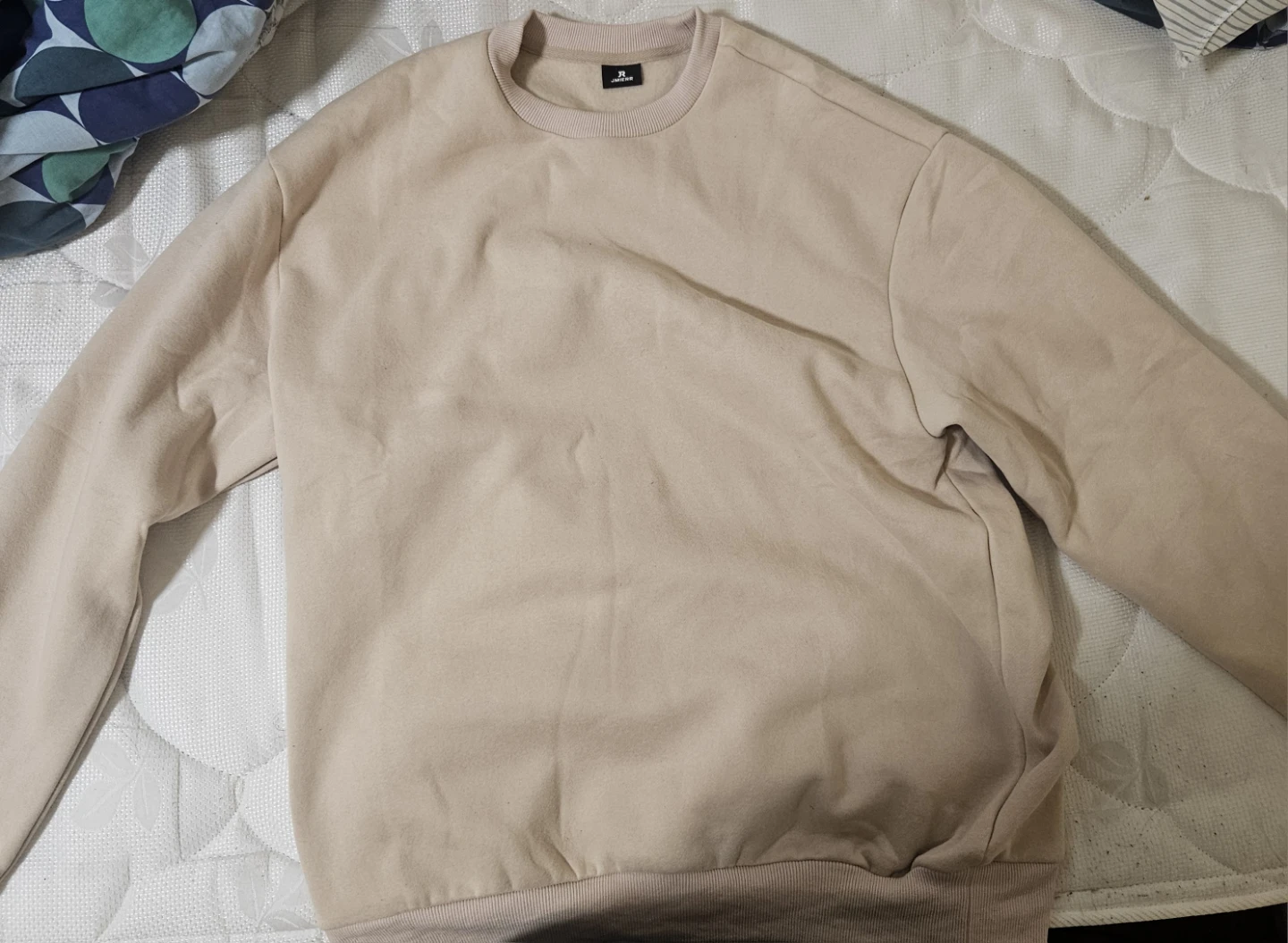 Beige sweater size L