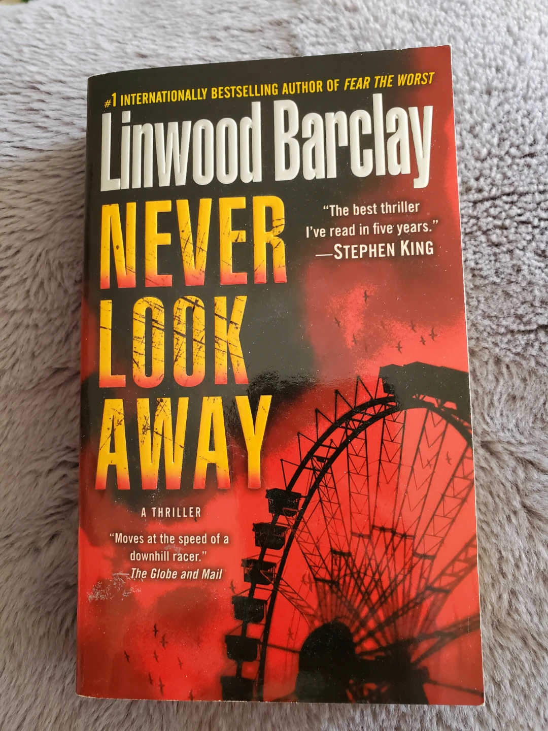 Linwood Barclay Book ⚽️