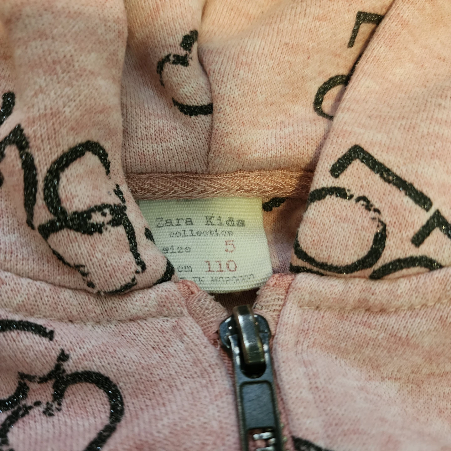 Cat & Jack 3T Black Jogger Pants and Pink "Love" Hoodie Set - photo 3