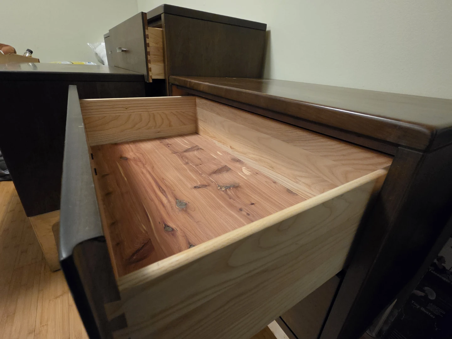 Solid Cherry Wood King Size Bedroom Set - photo 4