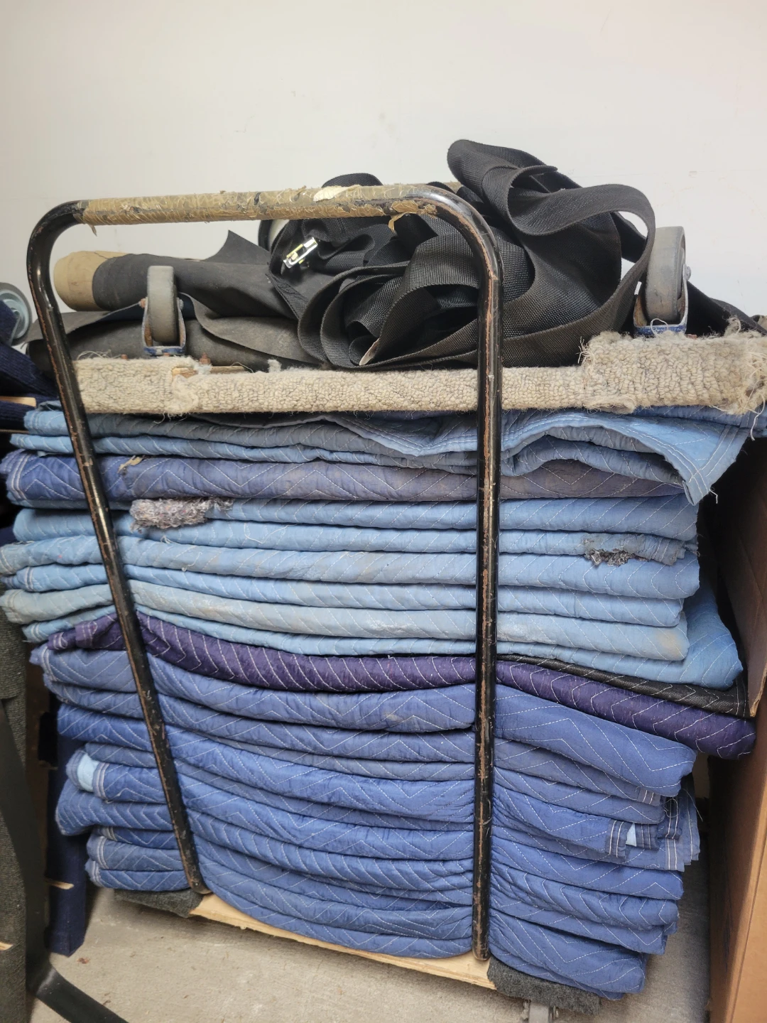 Moving Blankets Bundle