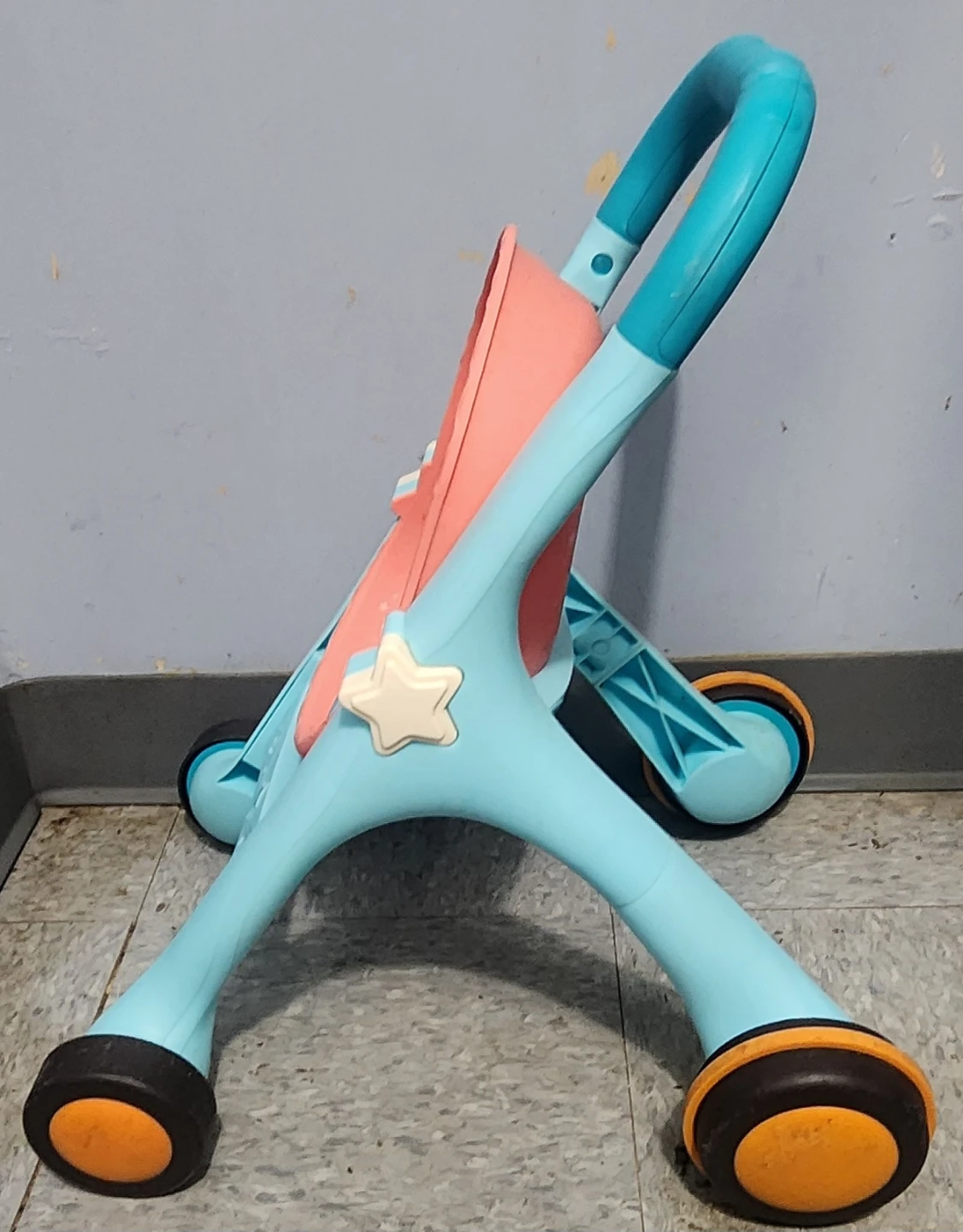 Baby Walker with Handle - photo 2