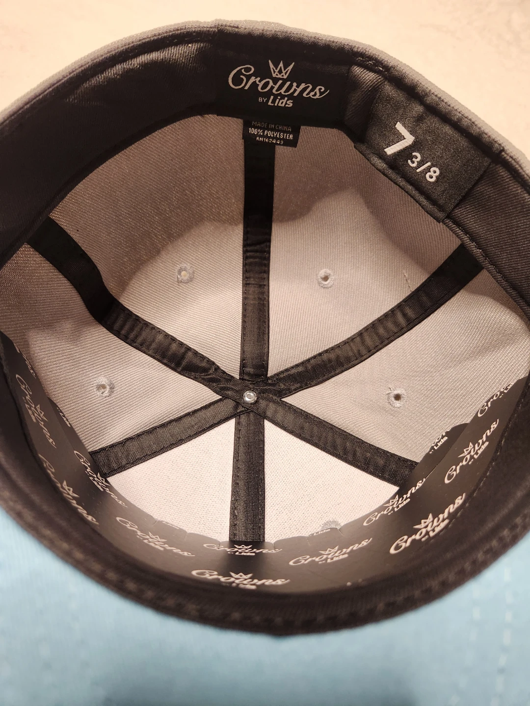 Crowns by Lids Grey Fitted Caps x 10 - photo 3