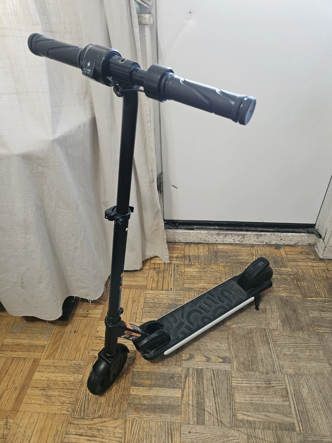 Razor E100 Electric Scooter