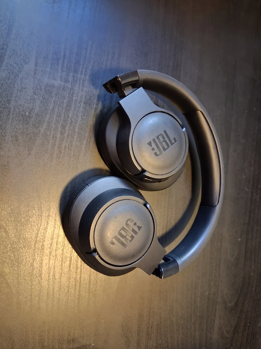 JBL Over-Ear Headphones - photo 2