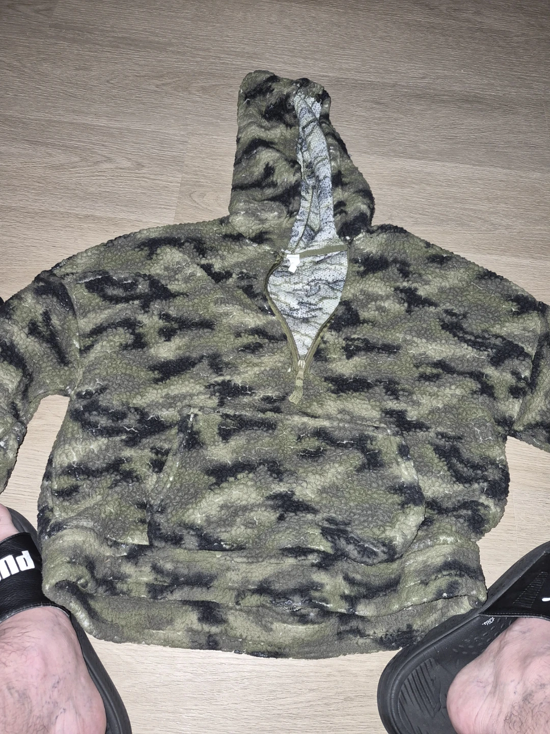 Daisy Fuentes Fleece Pullover - photo 3