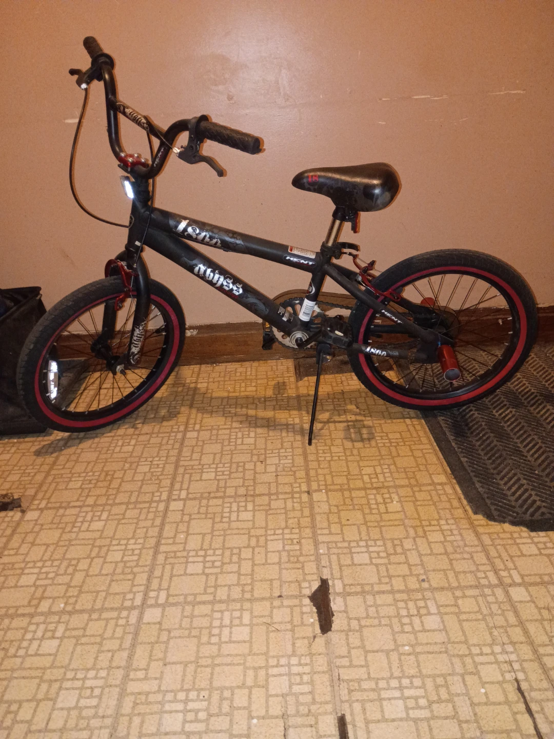 18-inch Kent Abyss 1800 Freestyle BMX Bike - photo 3