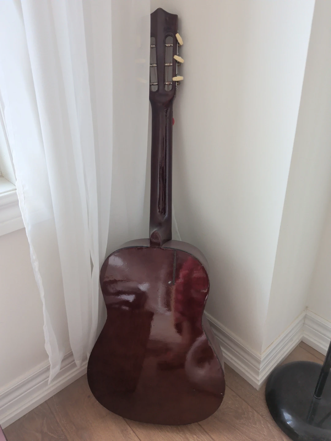Acoustic Guitar - photo 2