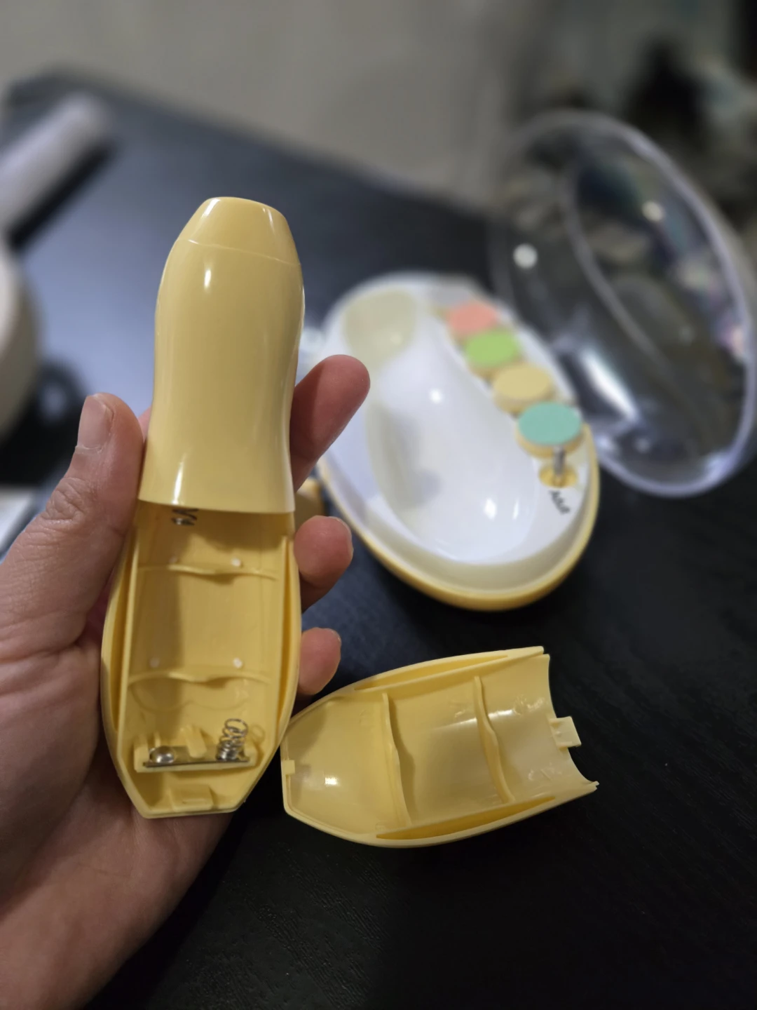 Baby Nail File Set with Case - photo 2
