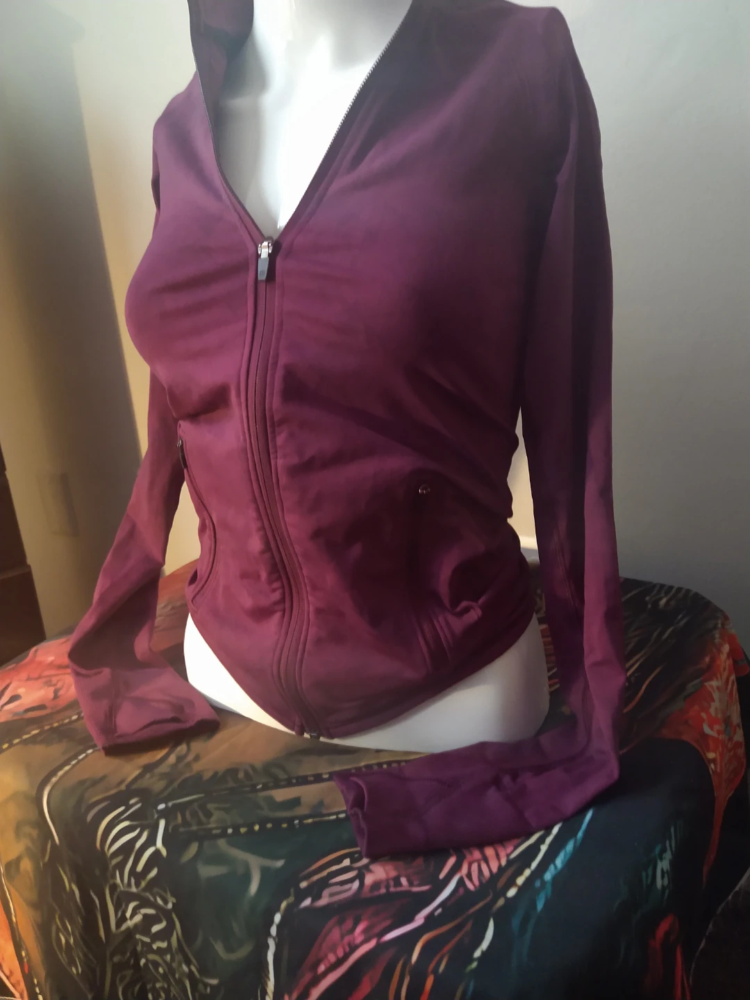 Lululemon Define Burgundy Athletic Jacket Size Small (2)