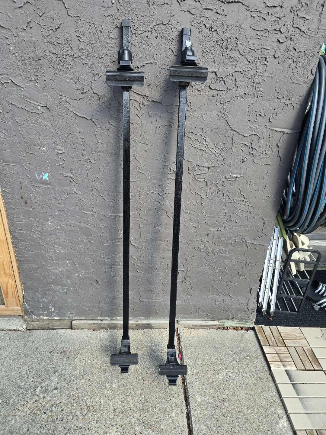 65" Square Crossbars + Terzo Foot Pack with locks - photo 3
