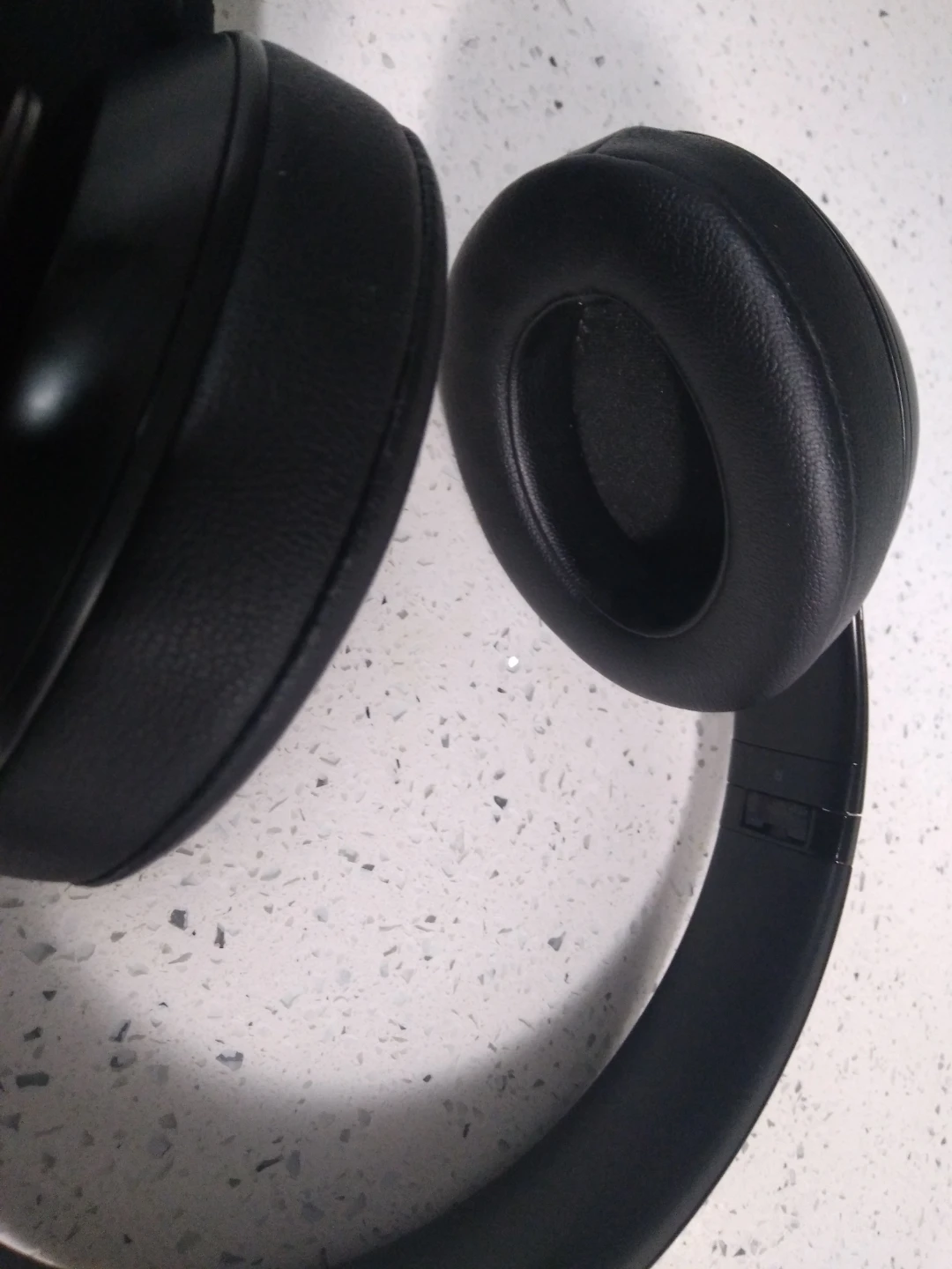 Beats Studio 3! - photo 4