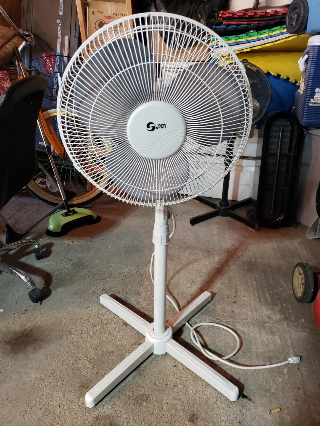 Super Brand White Pedestal Fan