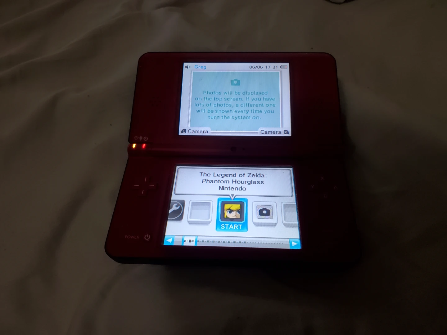 Red Nintendo DSi XL Mario 25th Anniversary Edition - photo 3