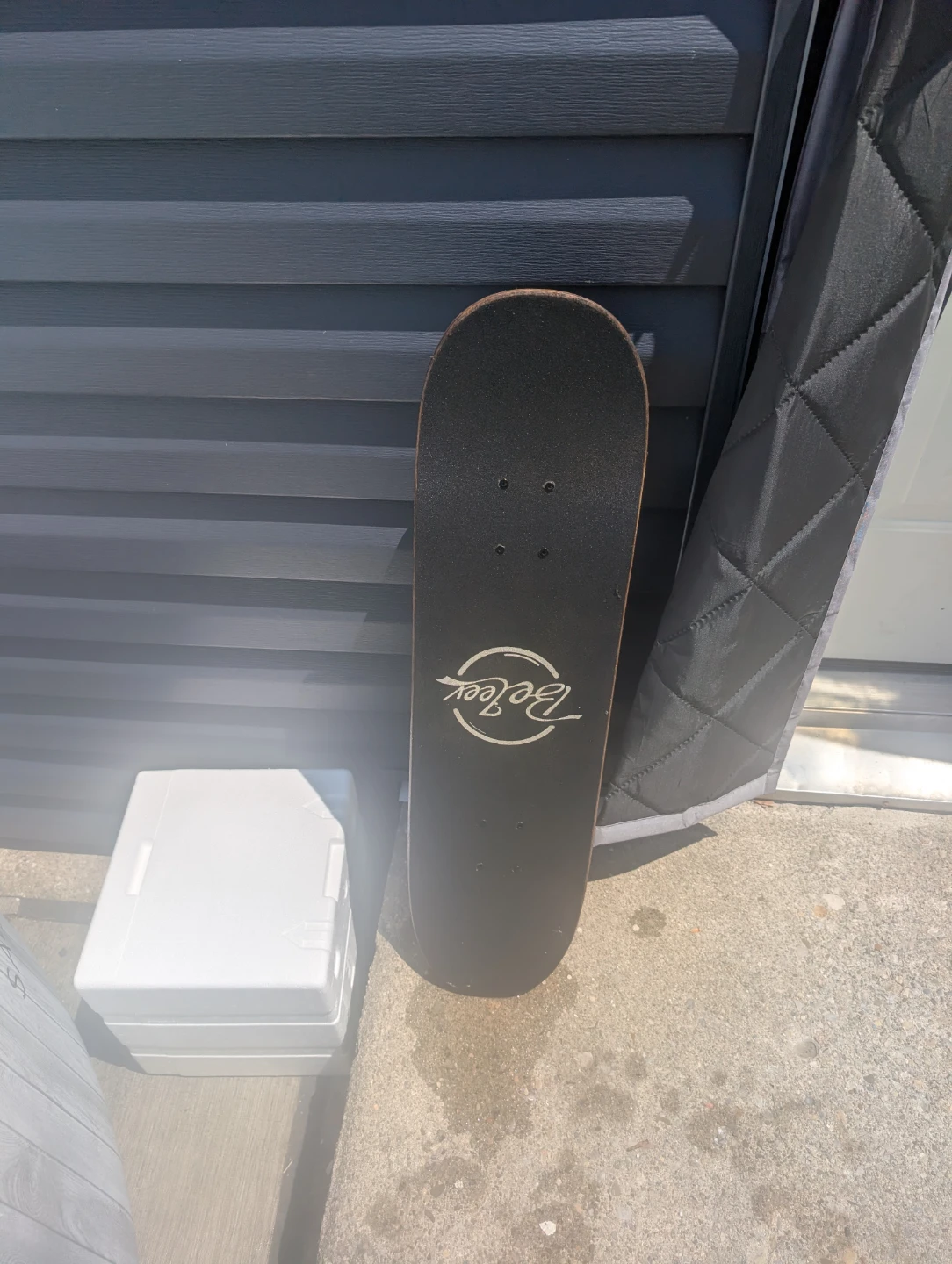 Skateboard