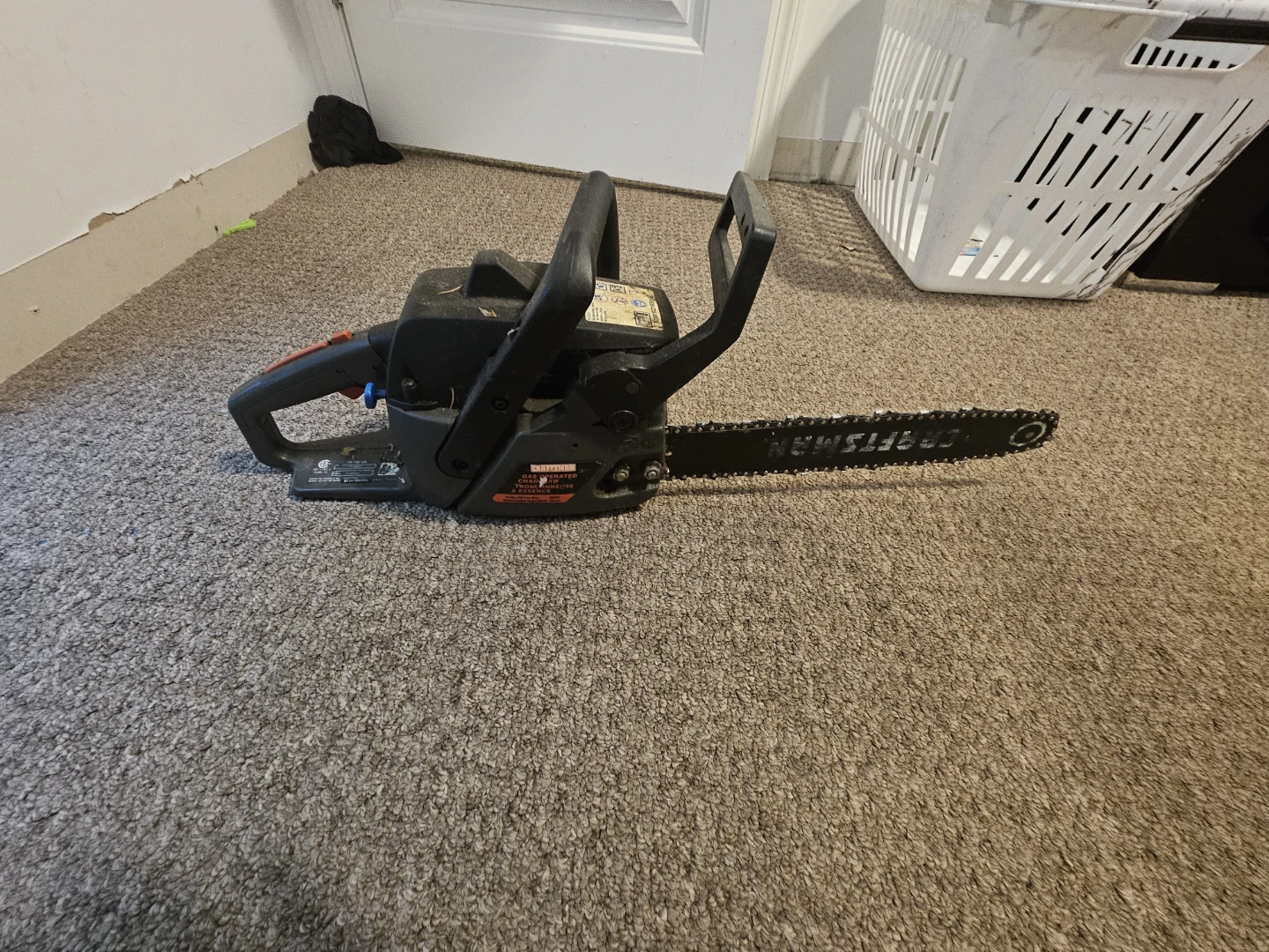 Craftsman Chainsaw - photo 2