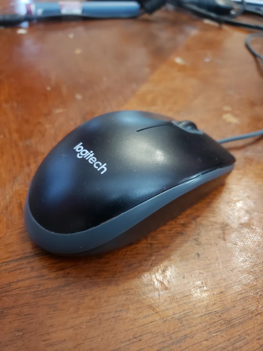 Logitech Wired Computer Mouse (Reliable)