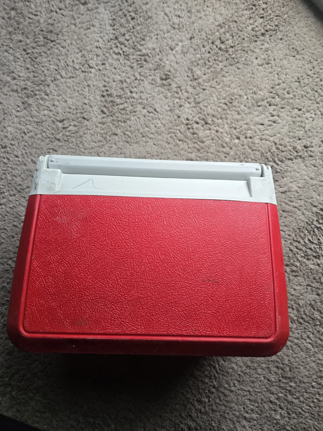 Coleman FlipLid 10 Red Cooler Model 5210 - photo 4
