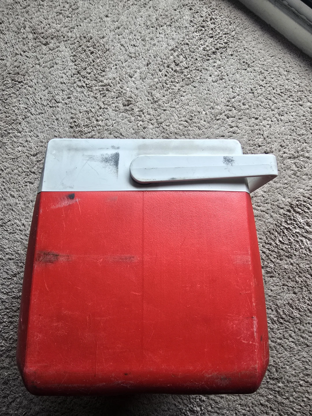Coleman FlipLid 10 Red Cooler Model 5210 - photo 5