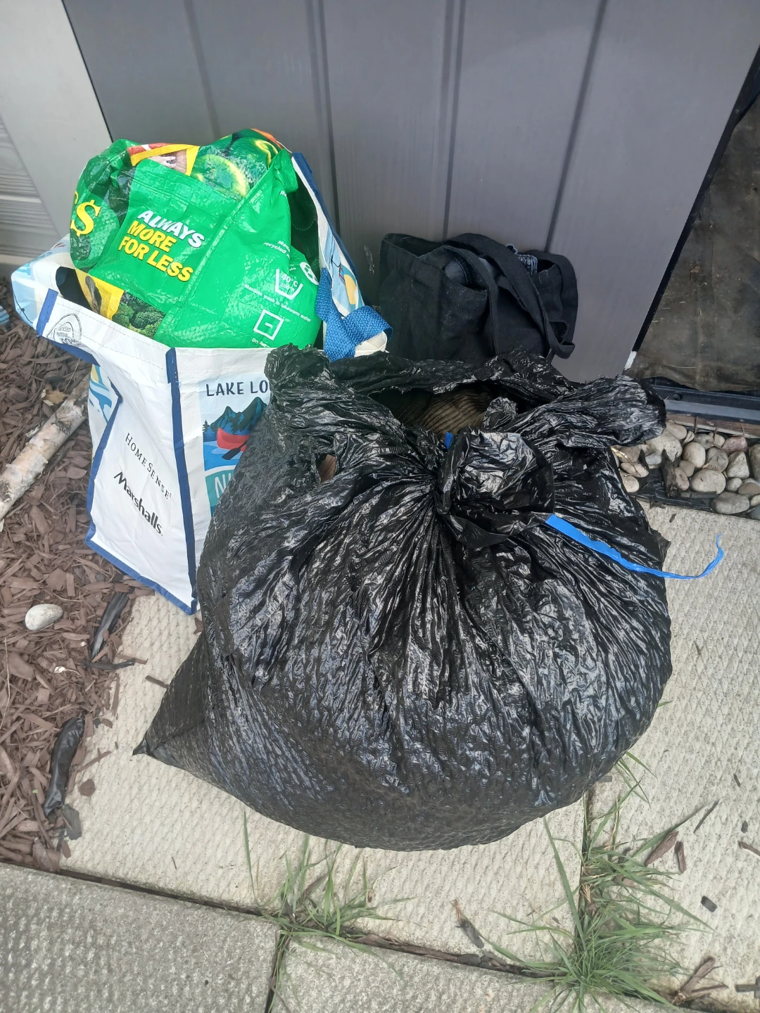 3 bags of womens clothes