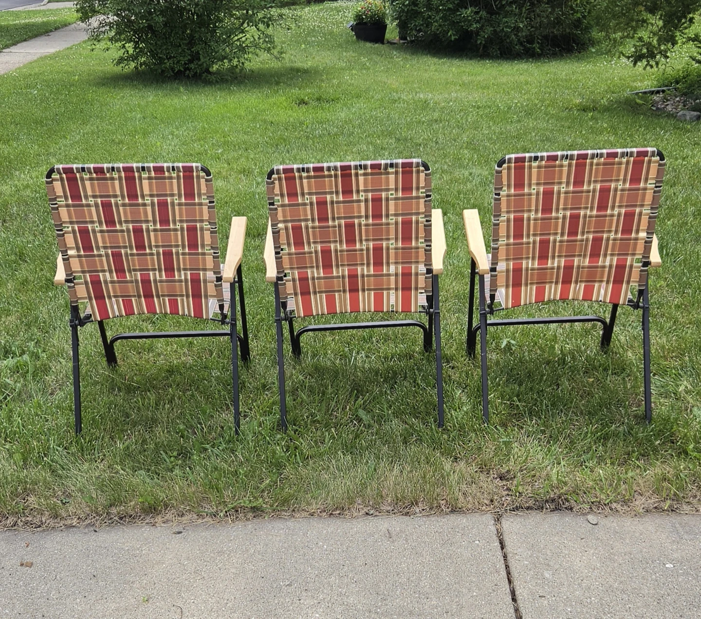 Retro style outdoor woven steel frame folding chairs - photo 3