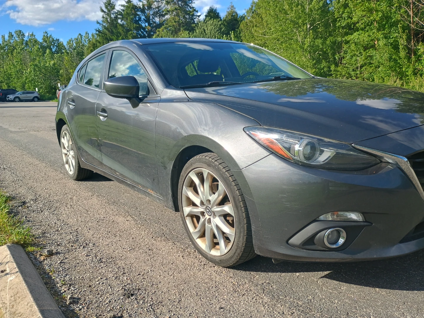 2014 Mazda3 GT | Made in Japan | Safety Certified | Clean CARFAX - photo 2