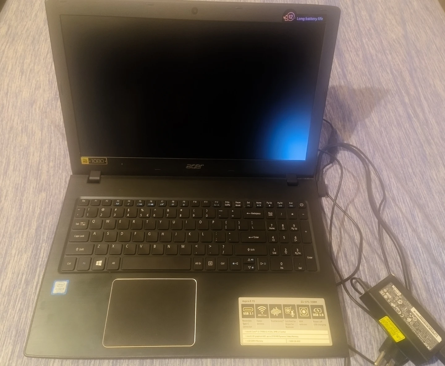 Acer Aspire E5-575-33BM Laptop with Power Adapter