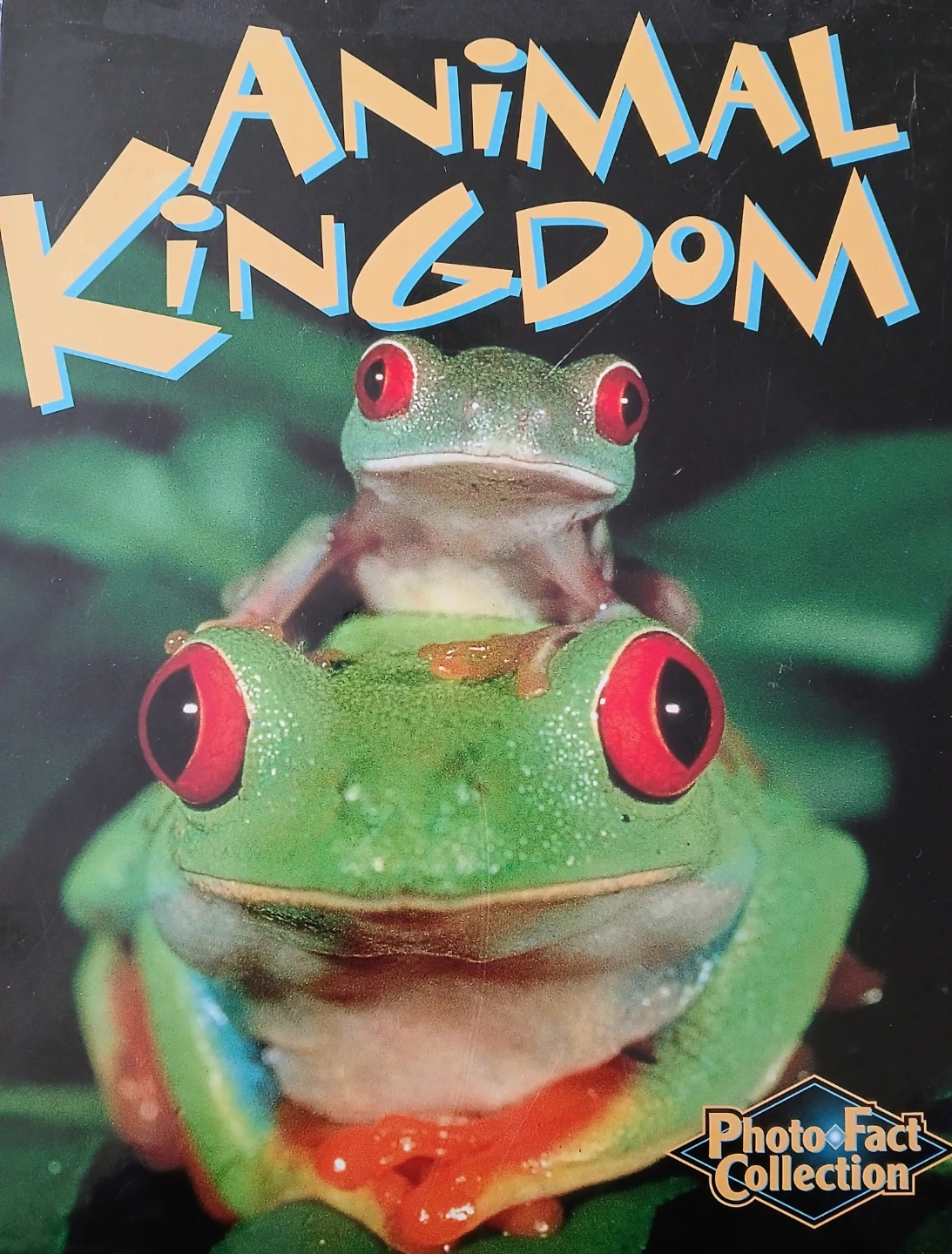 Animal Kingdom Photo-Fact Collection Book