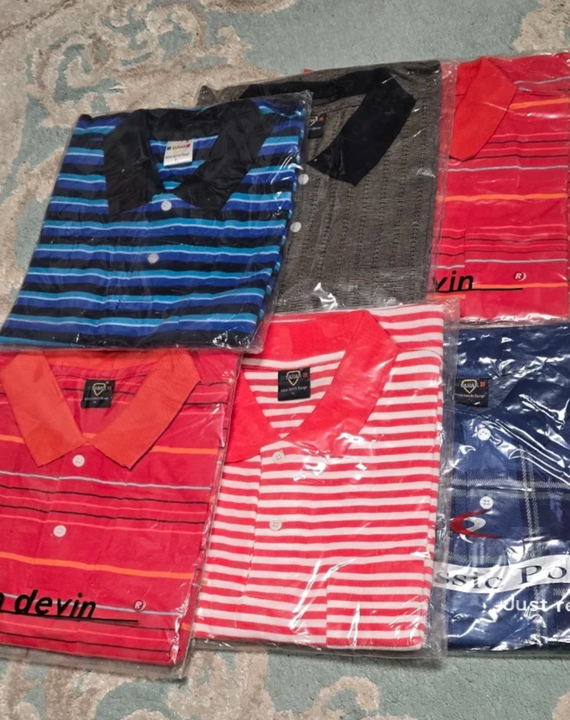 ⚽️$5  T-Shirts