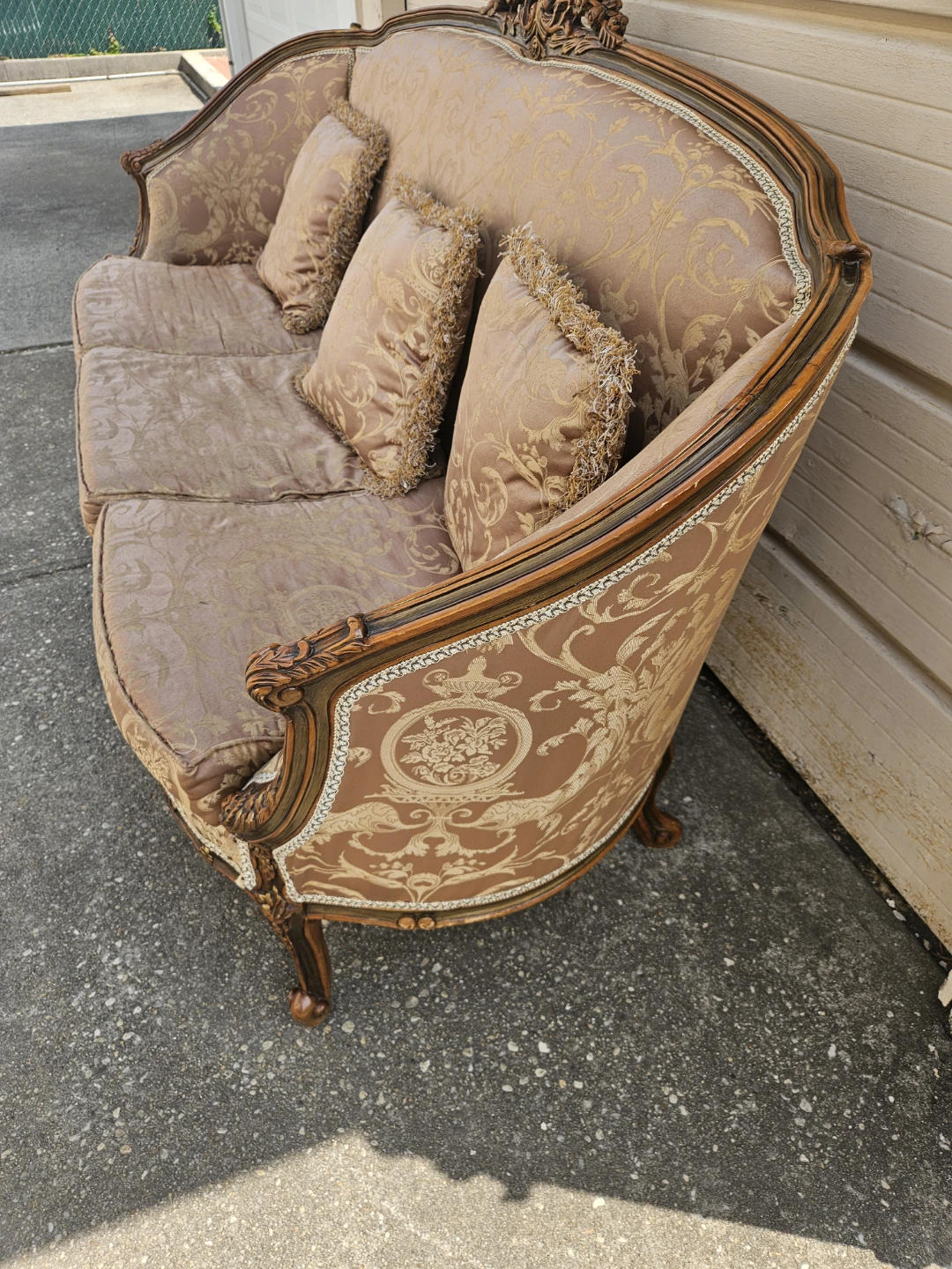 Beautiful louis xv style sofa and 2 chairs - photo 3