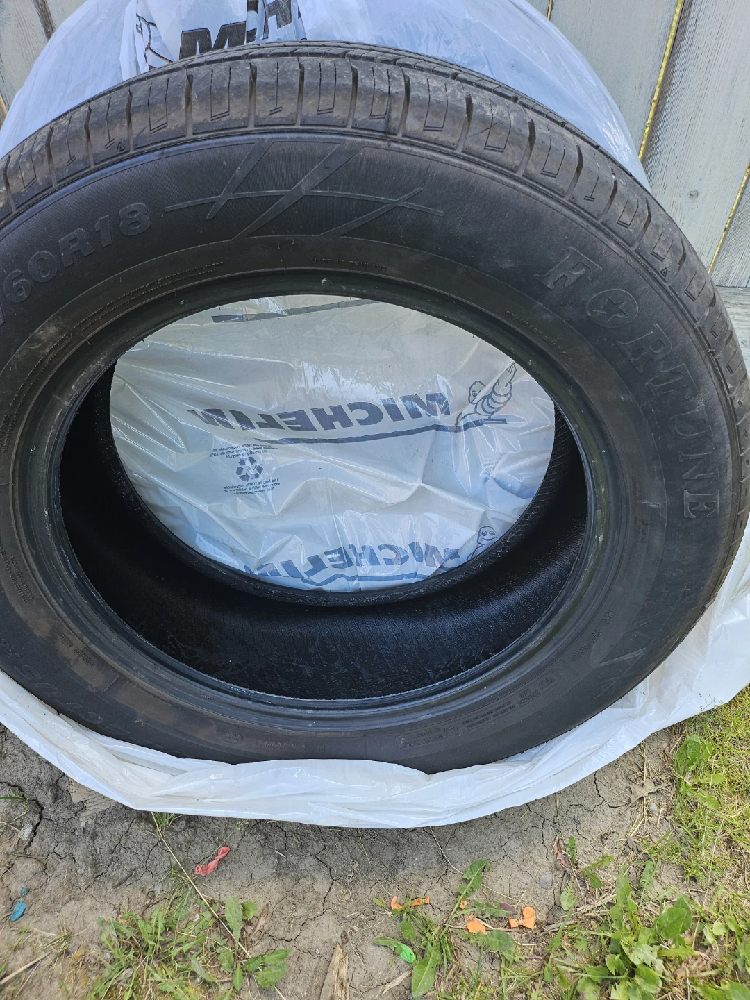 Fortune Tire 235/60R18 103H
