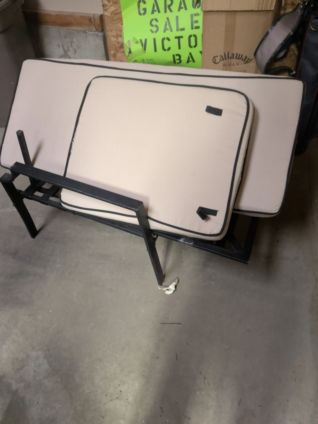 Patio adjustable lounger with Cushions