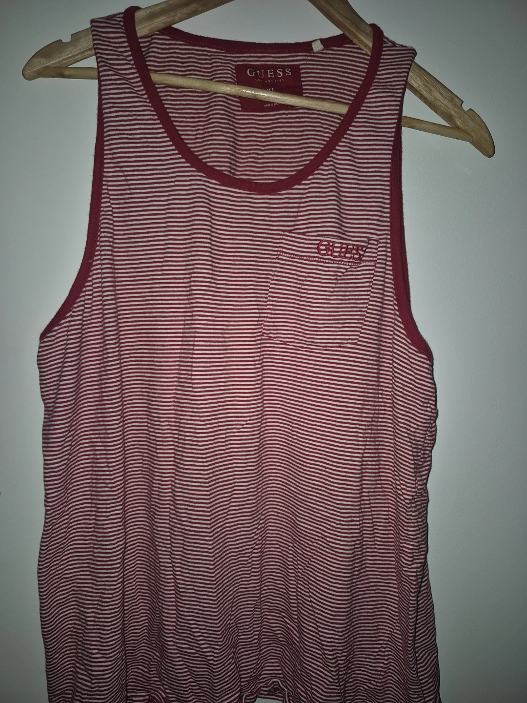 3 Guess Tank Tops Muscle Shirts - photo 2