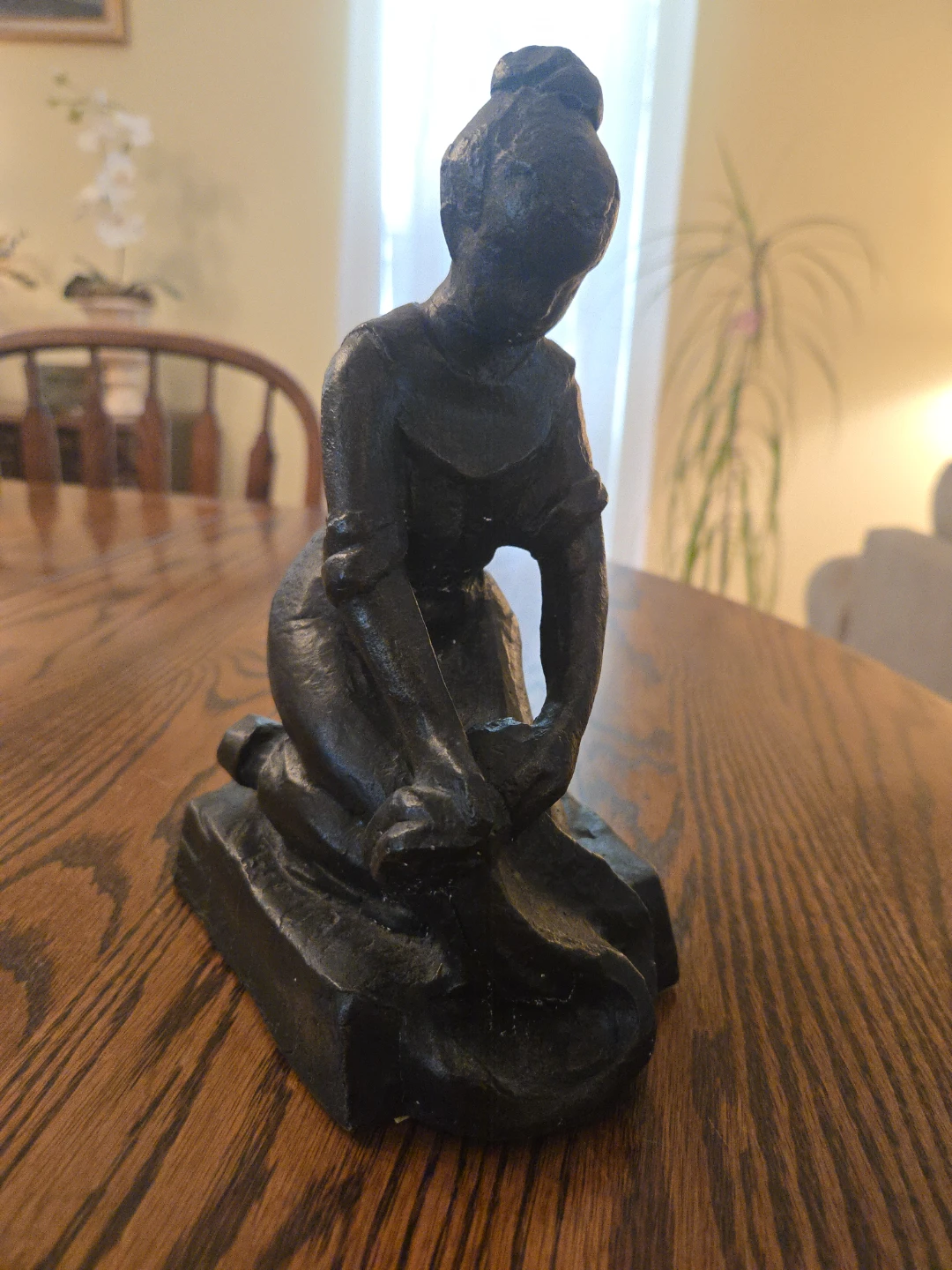 Vintage Bronze Figurine of a Woman - photo 3