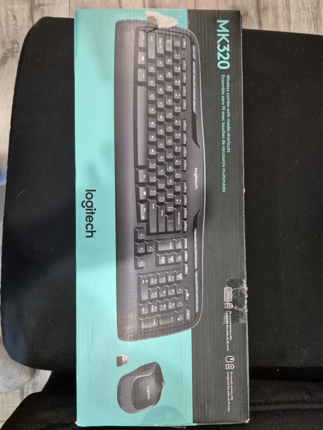 Logitech wireless keyboard and  mouse bnib