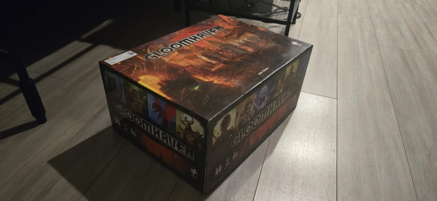 Gloomhaven Board Game (like new) - photo 2