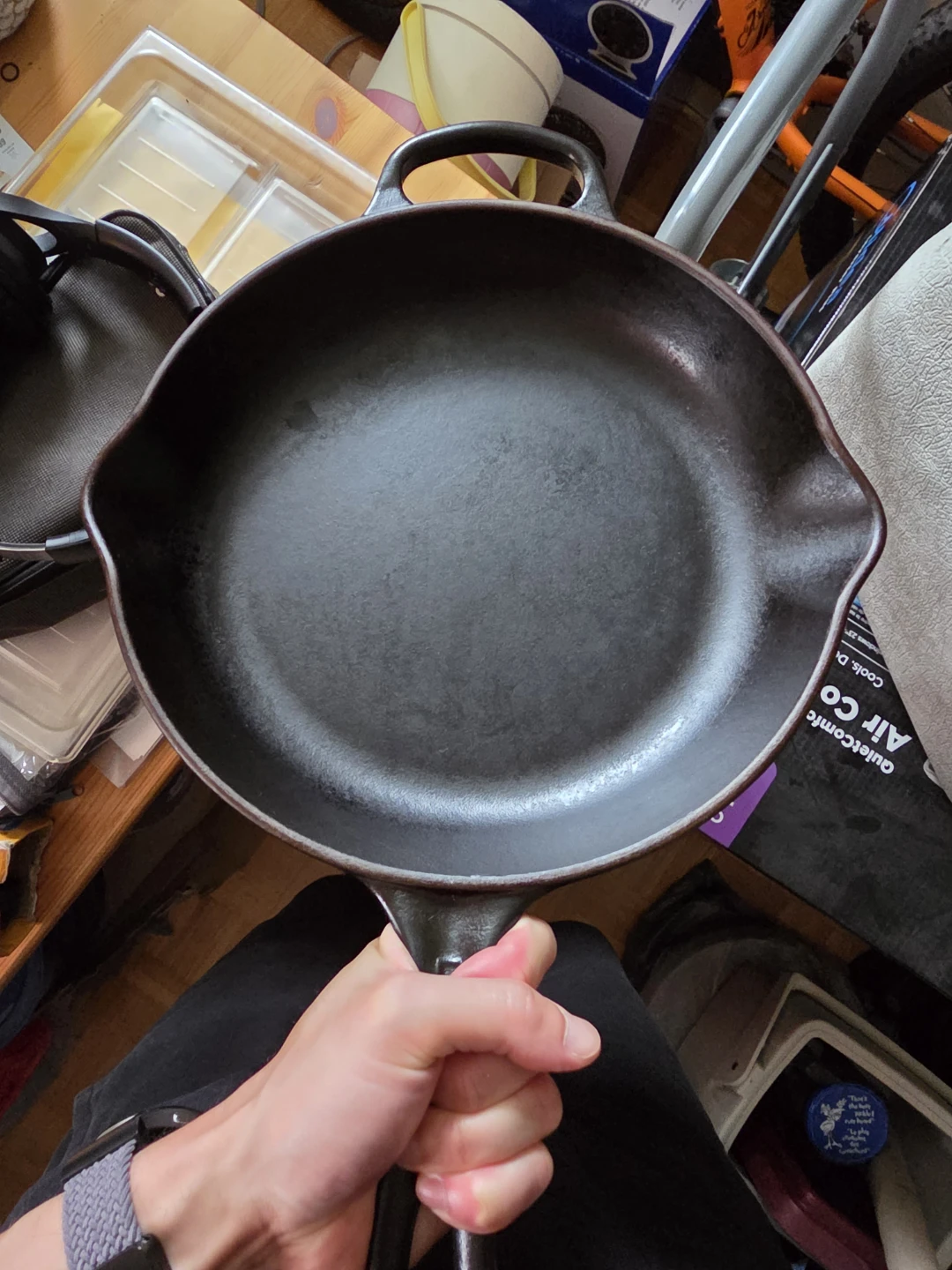 Le Creuset Cast Iron Skillet 10-1/4 inch