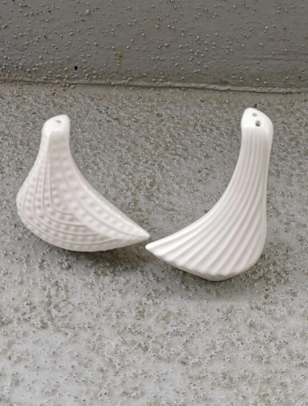 Jonathan Adler Bird Salt & Pepper Shaker Set - photo 2