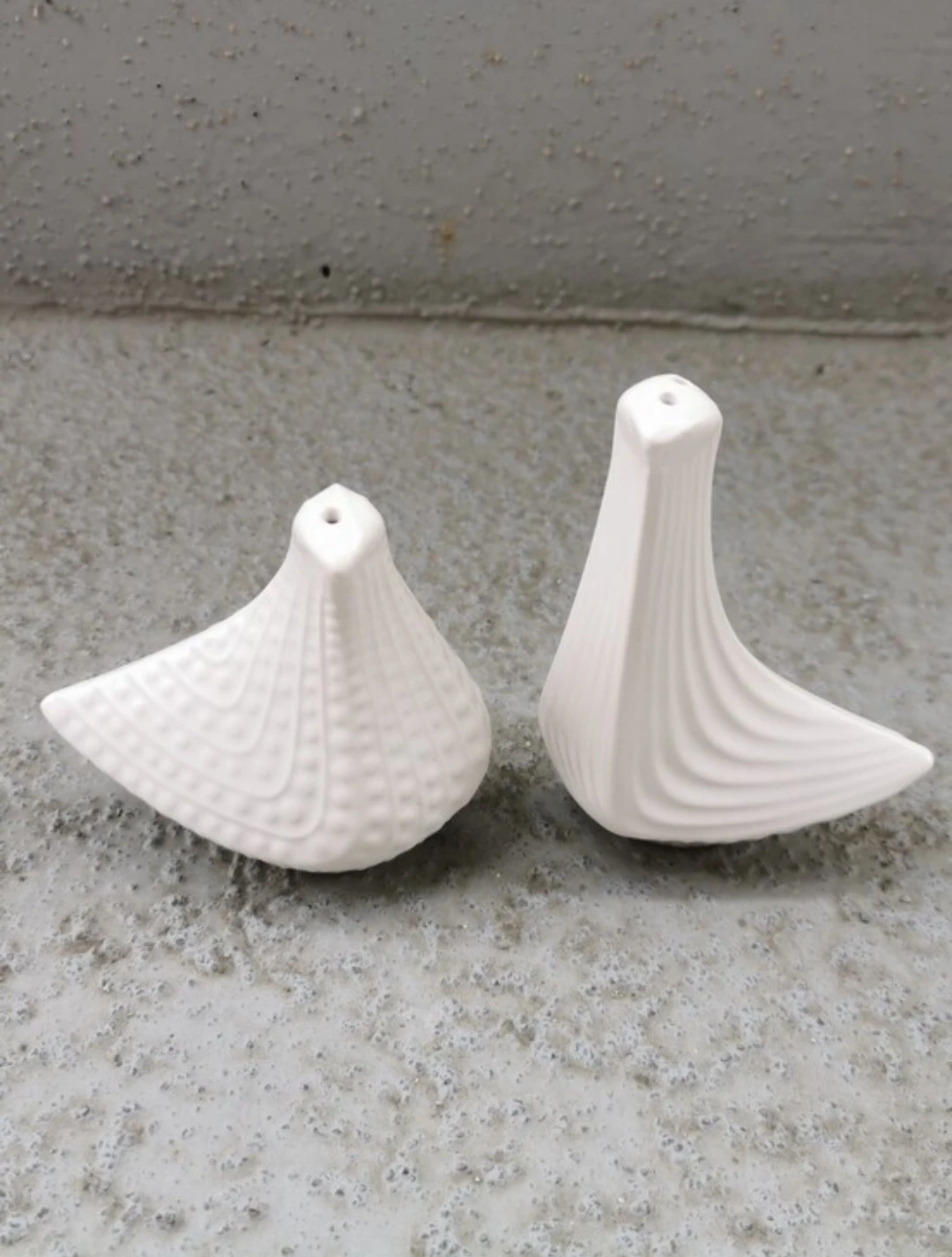 Jonathan Adler Bird Salt & Pepper Shaker Set - photo 3