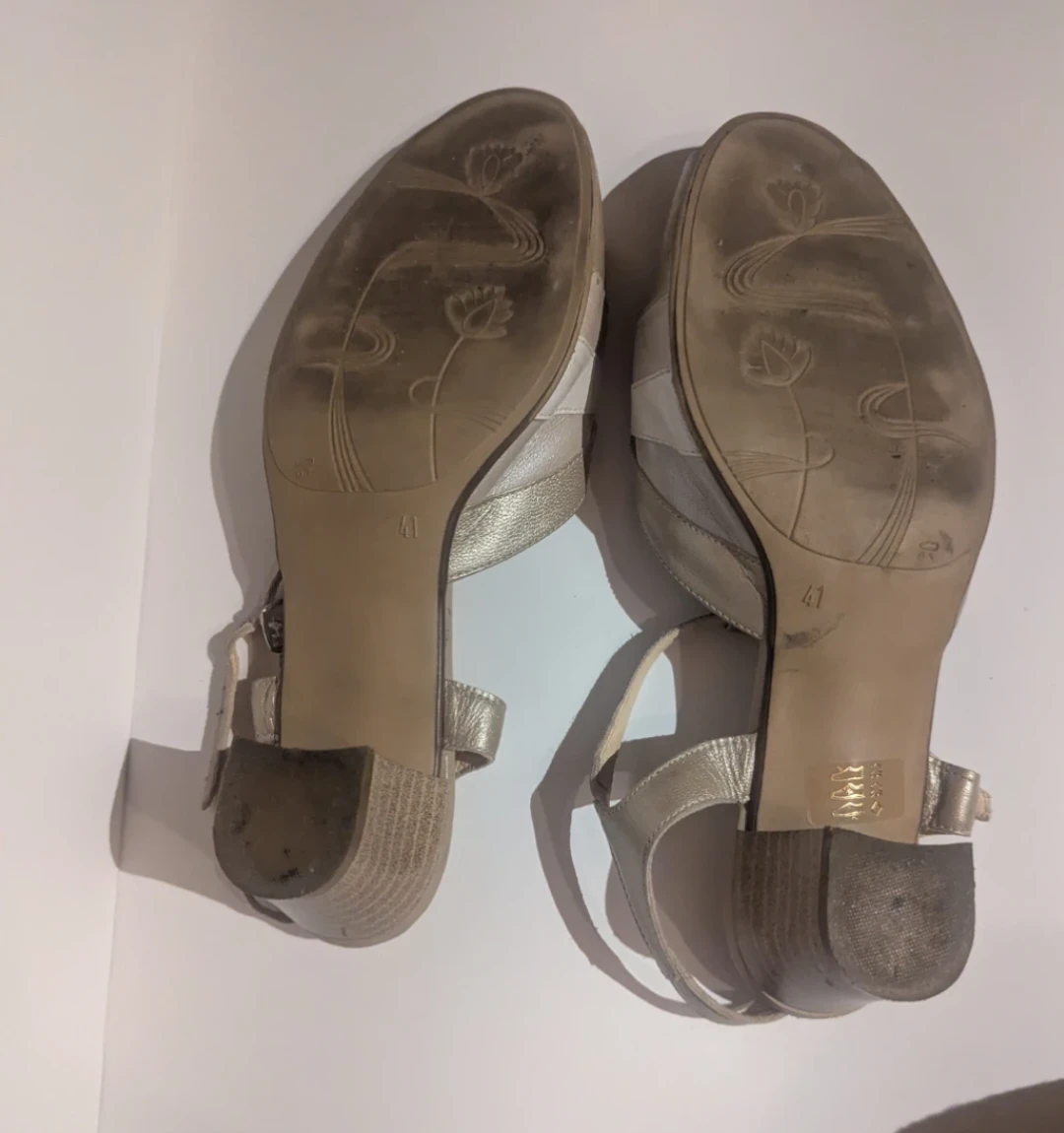 Amicale Heeled Sandals - Gold - photo 2
